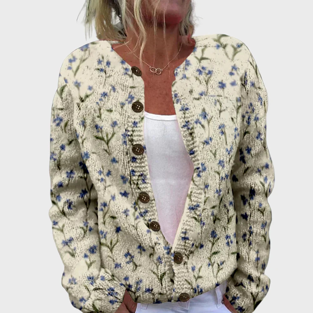 Elegant Knitted Gilet with Pattern