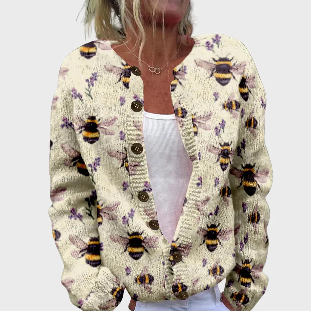 Elegant knitted vest